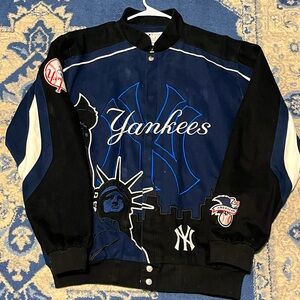 Rare vintage MLB New York Yankees 90’s jacket.